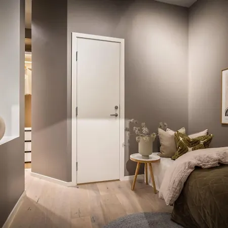 Exclusive 2br In Renovated *