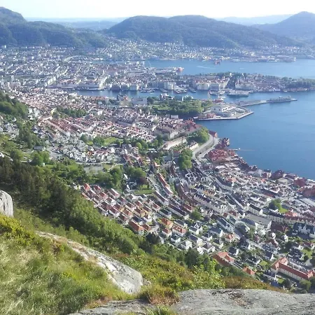 Exclusive 2br In Renovated