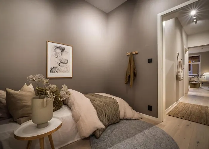 Exclusive 2br In Renovated