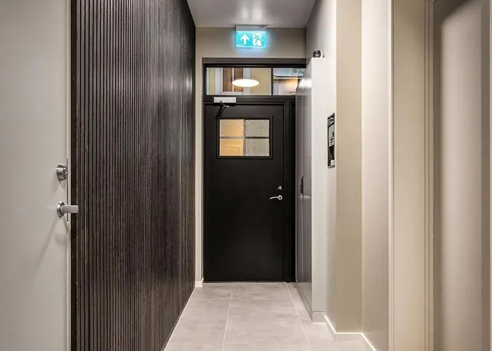 Exclusive 2br In Renovated Leilighet *